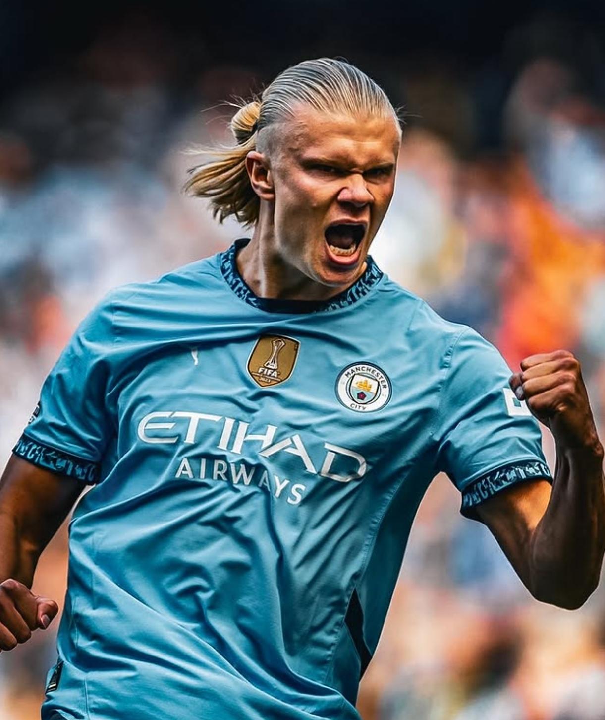 前曼城球员缺席儿子圣诞汇演赴F1，前女友社媒怒斥：烂人（前曼城球星为看F1缺席儿子圣诞演出，遭前任社媒痛斥：烂人）